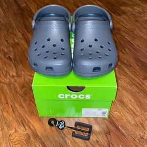 NEW CROCS